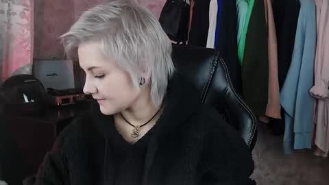 Eva Brownie online show from January 29, 8:18 am