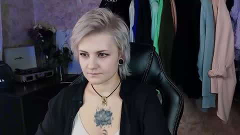 Eva Brownie online show from January 31, 9:27 am