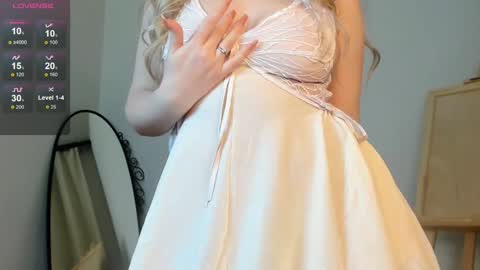 Eva  online show from January 19, 5:48 am