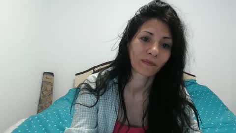 hornycrissyyourlove online show from May 4, 2:51 am