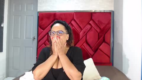 Eva Mills online show from March 5, 8:42 pm