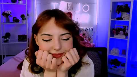 Eva  online show from February 20, 6:46 pm