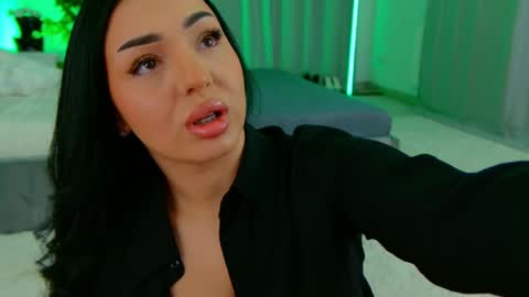Eva online show from May 16, 6:39 pm