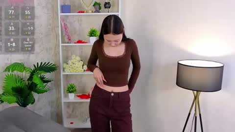 Hello im Lia online show from July 23, 5:43 pm