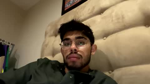 Snapshot of evansjacob chatting on September 13, 12:13 am evansjacob online show from September 13, 12:13 am