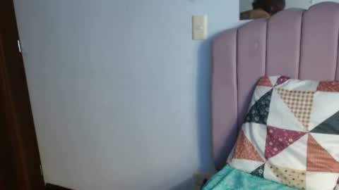 Evanssa lx online show from April 14, 2:20 pm