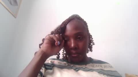 evantalyn online show from March 22, 12:53 pm