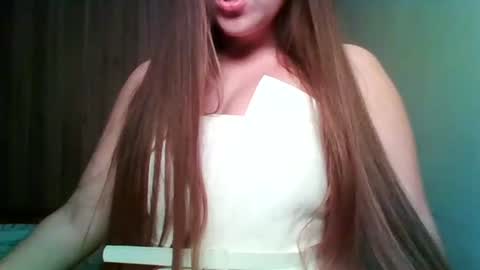 evasapples2026 online show from June 16, 9:08 pm