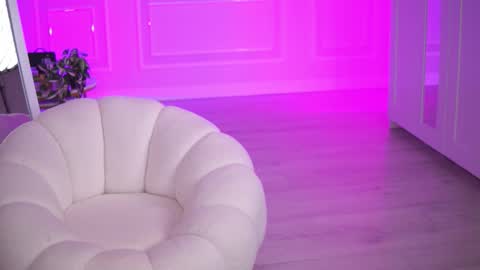 Eva online show from November 8, 10:13 pm