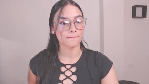 Eve Rox18 online show from March 27, 8:26 am