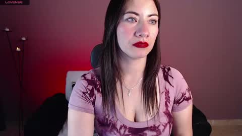 Evee online show from April 21, 1:42 am