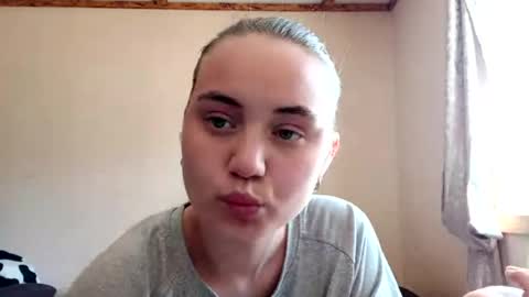 Noor online show from April 25, 7:10 am