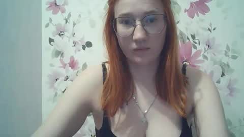 Evelina online show from March 25, 4:58 pm
