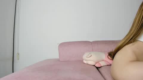 Evelin online show from May 6, 12:05 am