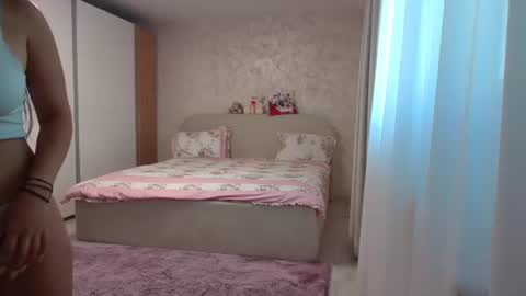 Eveline sweet online show from July 15, 7:13 am