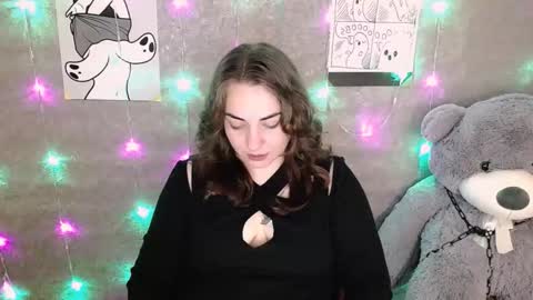 Lydia online show from November 3, 10:00 pm