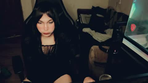 evelyn420521 online show from July 15, 2:33 pm