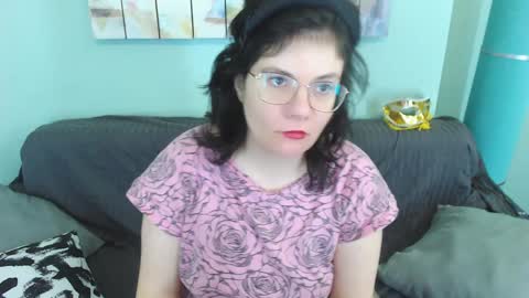 Everly online show from January 28, 11:06 am