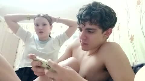 Evgeniy and Anna online show from February 25, 8:12 pm