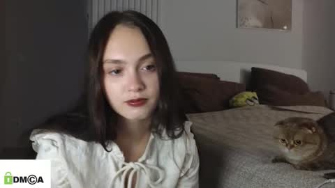 evi_woow online show from March 7, 8:42 pm