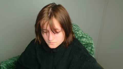 Evie online show from February 20, 12:40 pm