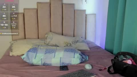 Ivi Alejandra  online show from April 28, 1:48 pm