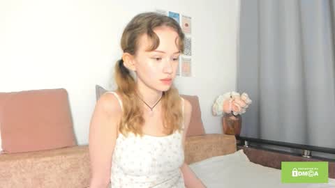 Snapshot of evkasuper chatting on September 21, 8:02 pm Eva online show from September 21, 8:02 pm