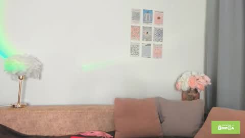 Snapshot of evkasuper chatting on October 30, 10:10 pm Eva online show from October 30, 10:10 pm