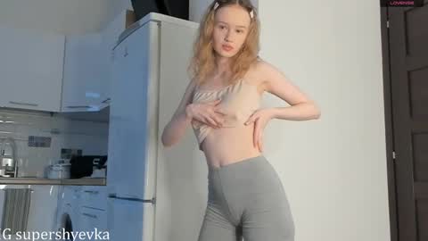 Snapshot of evkasuper chatting on March 2, 2:54 pm Eva online show from March 2, 2:54 pm