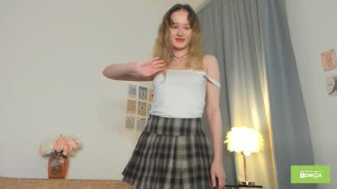 Snapshot of evkasuper chatting on October 6, 8:48 pm Eva online show from October 6, 8:48 pm