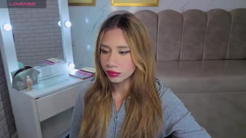 Hi Stream 1000pm to 600am online show from February 25, 3:32 am