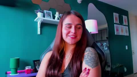 EVY online show from May 15, 6:26 pm