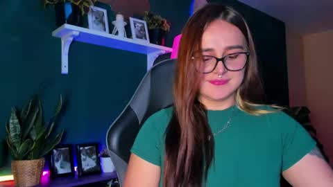 EVY online show from April 17, 1:08 am