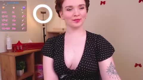 Eva online show from December 5, 2:26 pm