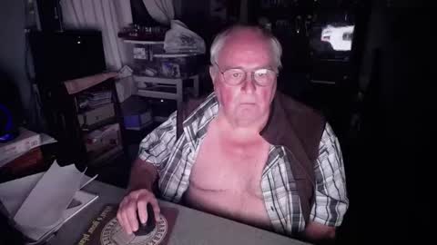 EXCEOS online show from October 13, 1:46 pm