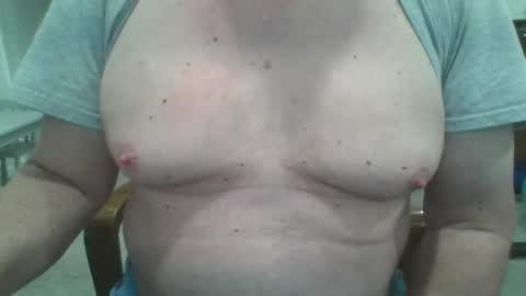 Snapshot of excitacbleguy9 chatting on December 30, 1:47 pm was excitablyguy hacked online show from December 30, 1:47 pm