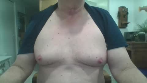 Snapshot of excitacbleguy9 chatting on December 29, 3:13 pm was excitablyguy hacked online show from December 29, 3:13 pm