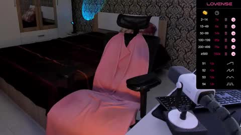 excited_man online show from October 24, 2:51 pm