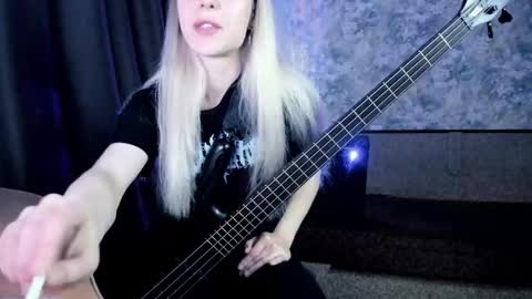 my real name is Irene but Exo is oke too  online show from February 14, 4:37 am