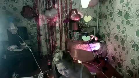 exoticapril01 online show from February 24, 5:27 pm