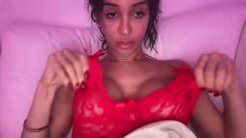 exoticcbabyy online show from December 17, 5:03 am