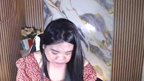 SHANTAL MARIE online show from February 25, 2:31 pm