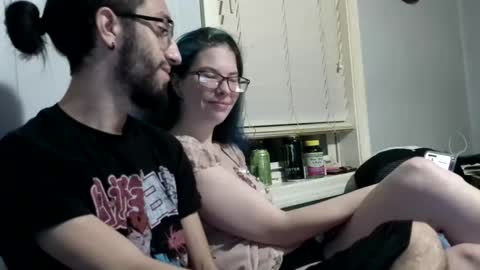 Extrastatic94 online show from December 4, 3:09 am