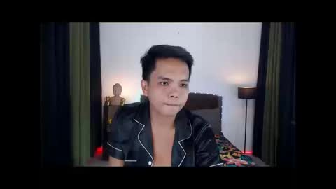 JOHNDAVE online show from October 8, 9:15 am