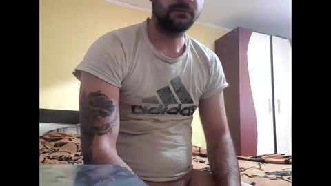 exuuuuu online show from April 19, 7:53 am