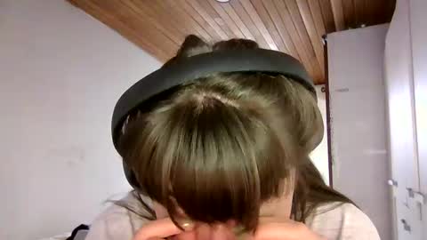 Aimee online show from February 14, 7:33 pm