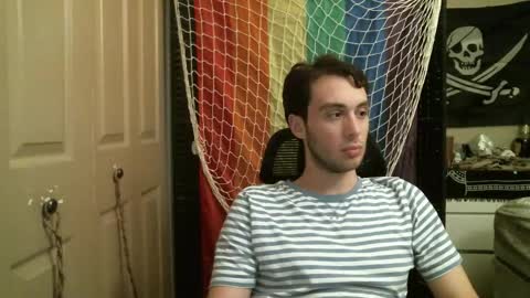 Ezra Naamah online show from April 21, 2:04 am