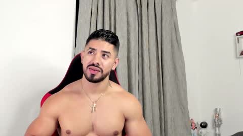 Ezzio Scolaro online show from March 22, 4:38 am