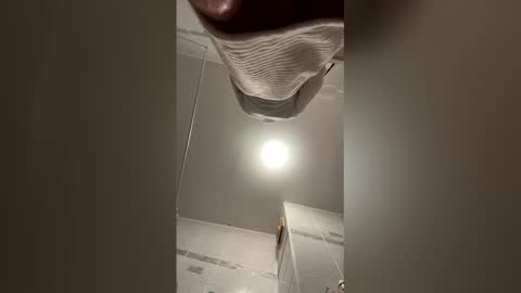 f3ckdolllucy online show from April 15, 11:49 pm