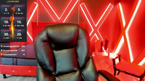 fabzy online show from April 18, 7:07 pm